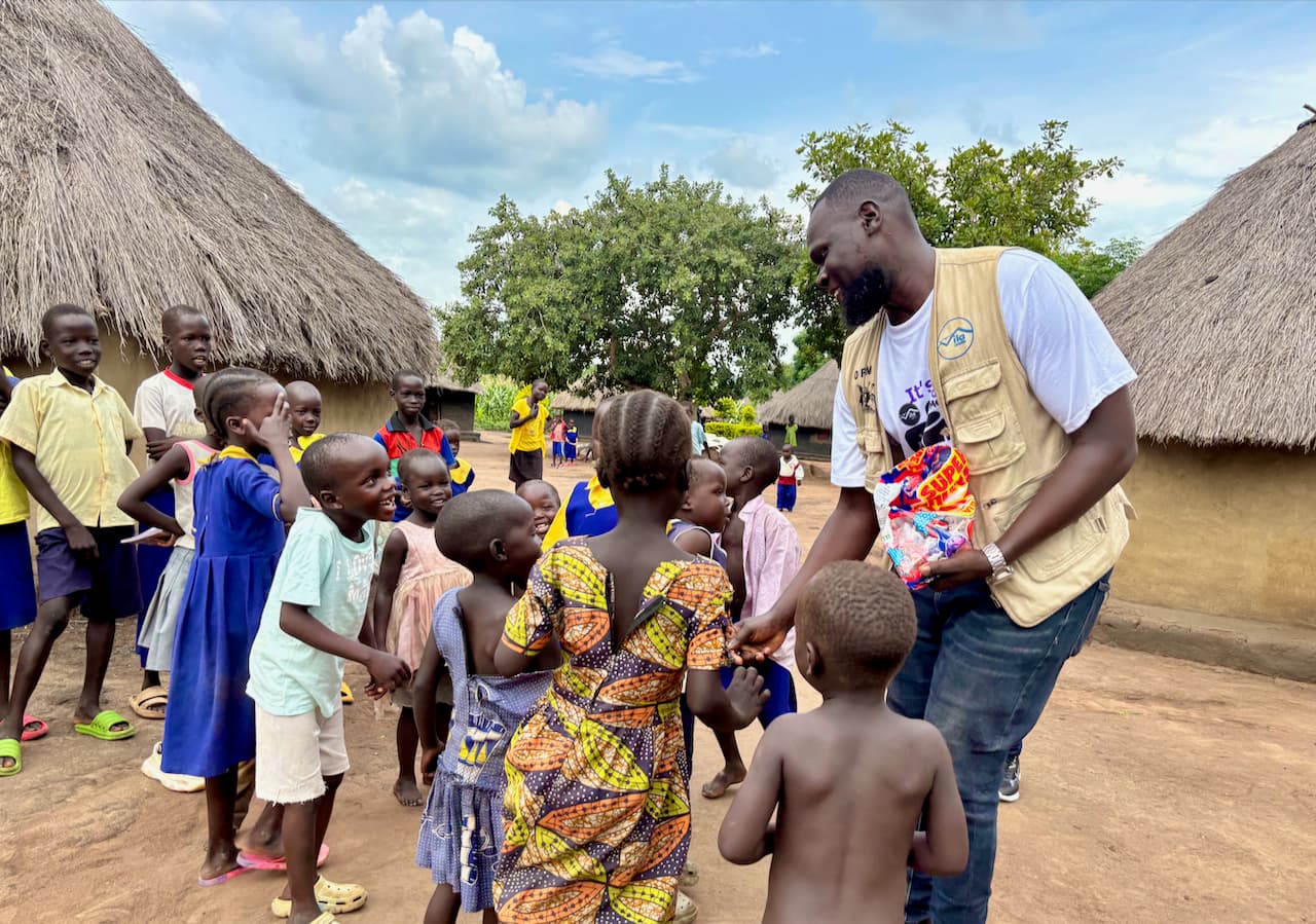 GMHA staff supporting refugees in settlement communities